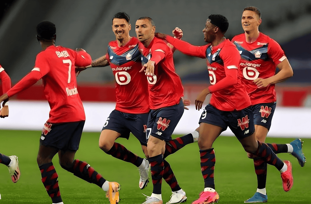 里尔主场不敌对手，遭遇困境