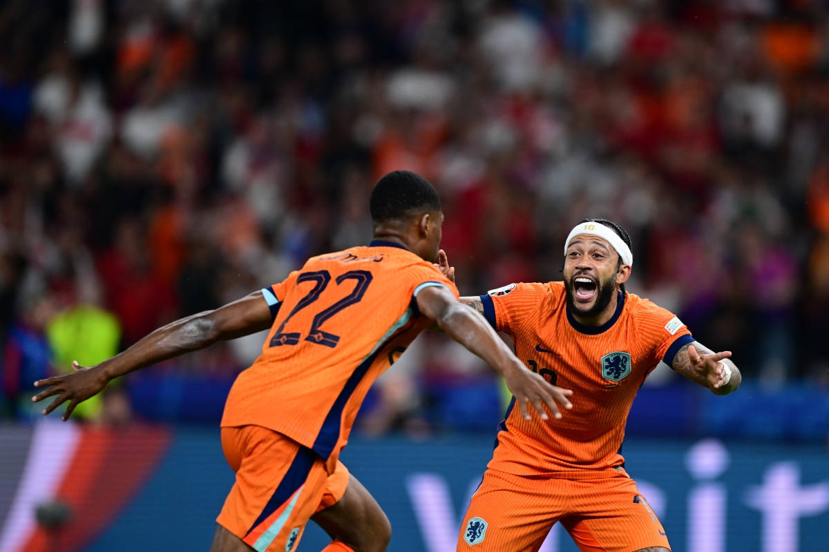荷兰战土耳其：强强对决引发激情角逐的简单介绍