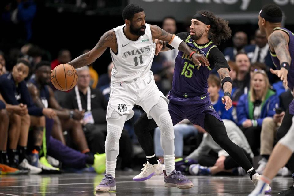 雄鹿主场告捷独行侠，豪取三连胜的简单介绍