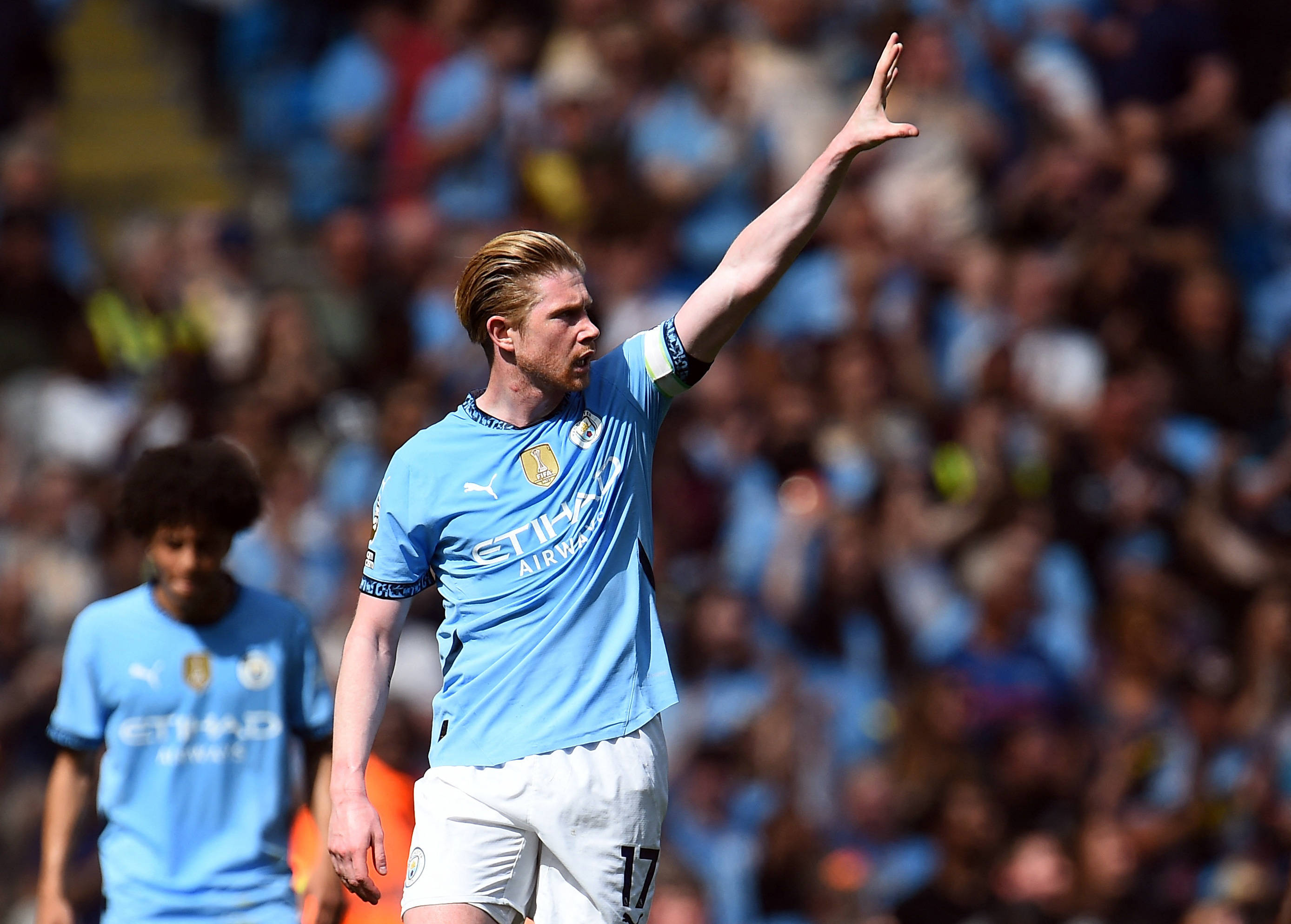 包含那不勒斯战平国米，争夺欧冠资格的词条