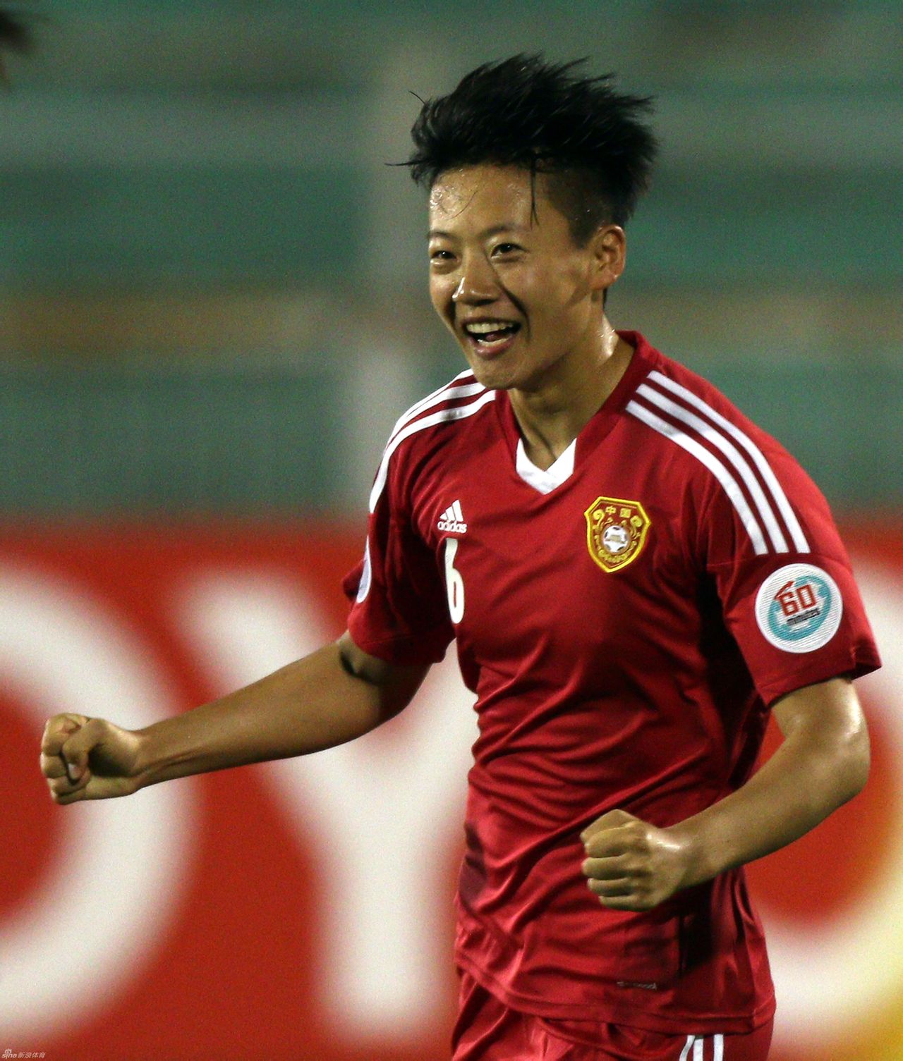 河南女足赢得亚洲冠军，赞誉无数