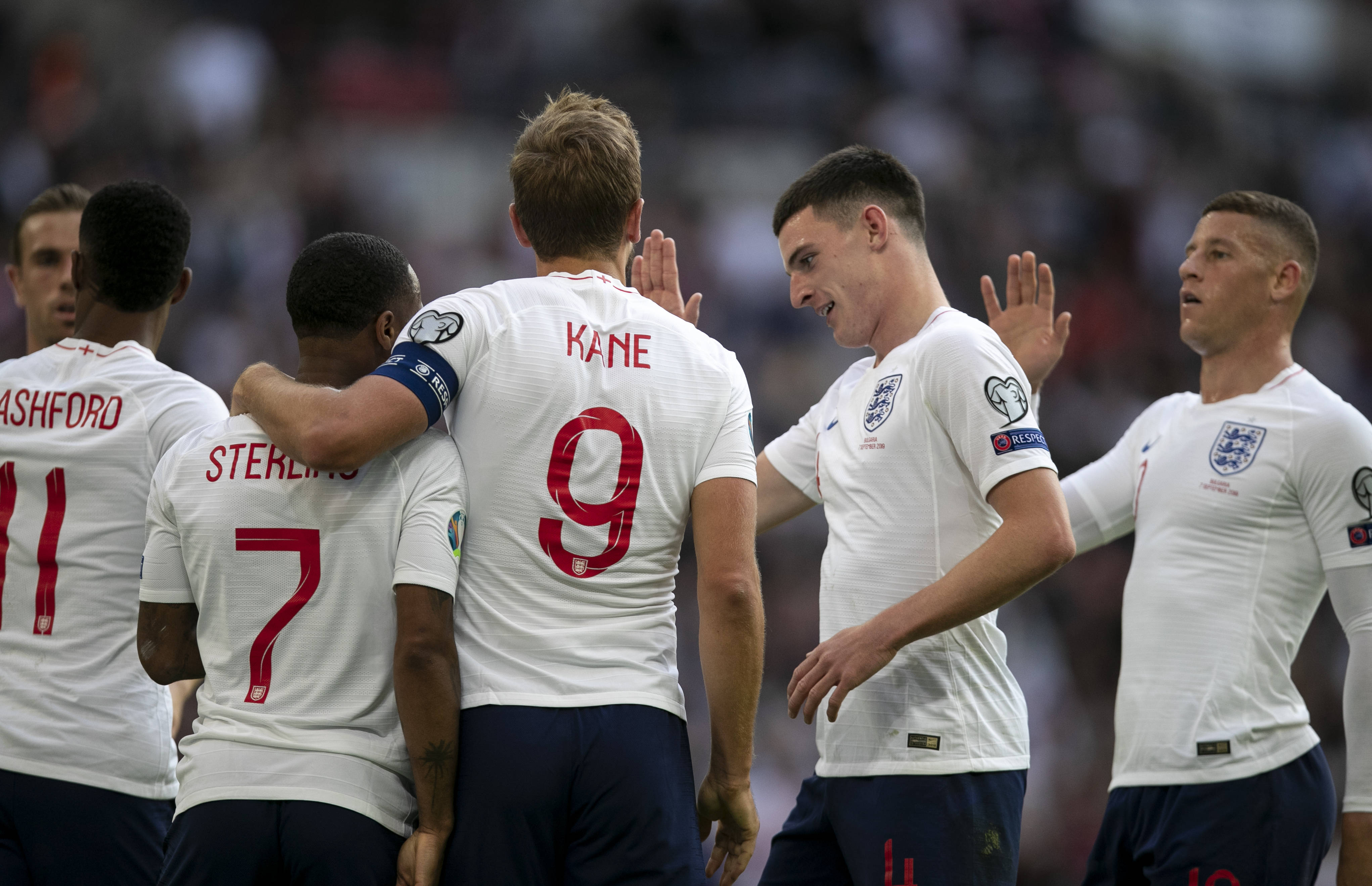 同乐城在线登录-英格兰队在比赛中奋力拼搏，谋求胜利的简单介绍