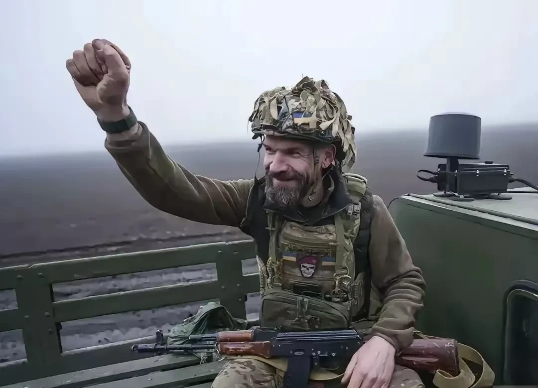 同乐城网页版入口-包含乌克兰队备战挑战捷克队，士气高昂的词条