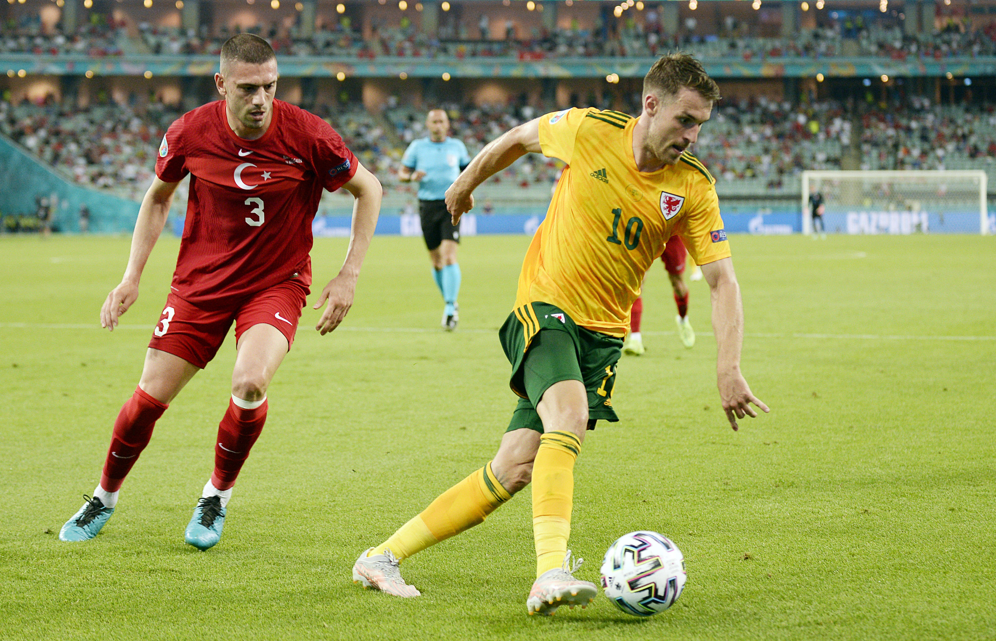 斯洛伐克队一鼓作气，成功晋级欧国联淘汰赛