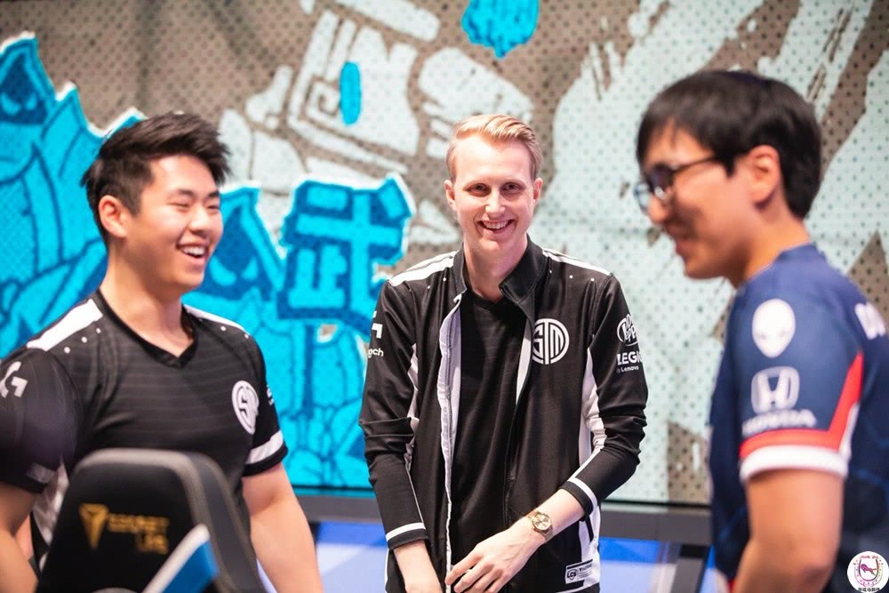 包含谁将成为联赛之王？精彩战绩有目共睹的词条