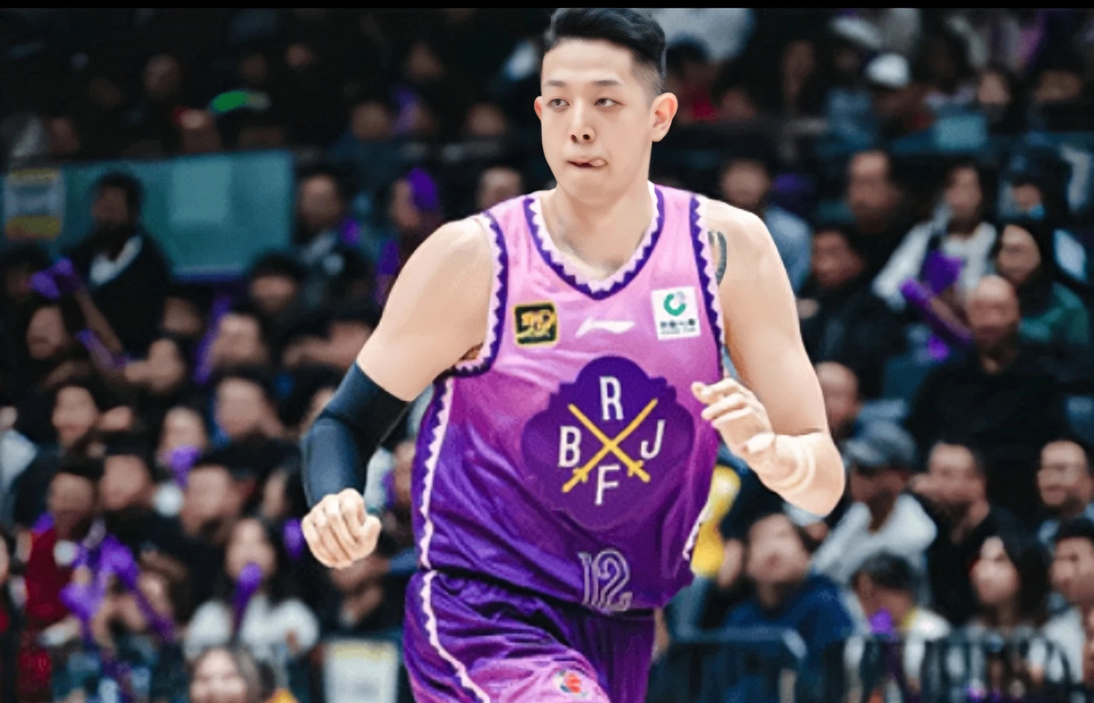 关于北京首钢坚守领先地位，北控男篮势不可挡的信息